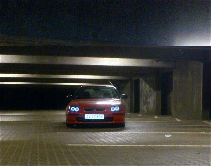 Honda Civic (solgt) - Nye for/bag lygter og bagpotte billede 4