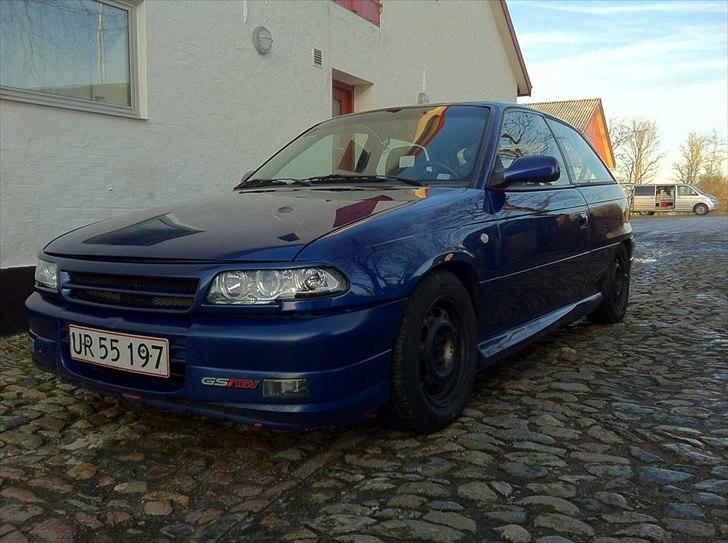 Opel Astra GSI 2.0 16v billede 1