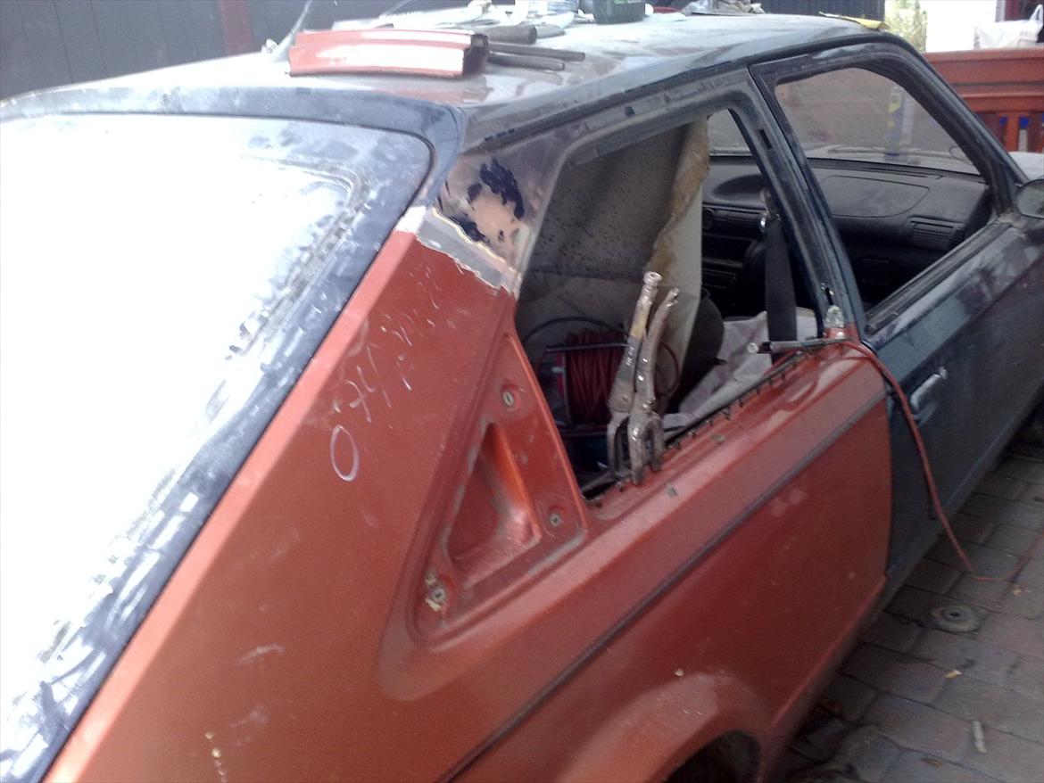 Opel Kadett D GTE - Hyggeligt arbejde med tilpasning. billede 5