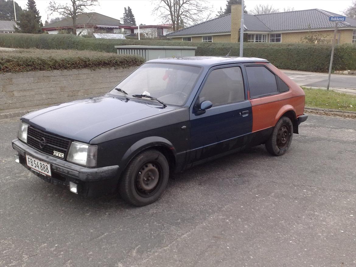 Opel Kadett D GTE - Vupti... nysynet og på plader... skønt billede 15