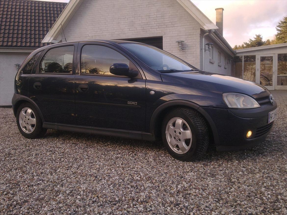 Opel Corsa C 1.7 DTI - Billeder af biler - Uploaded af Jesper H