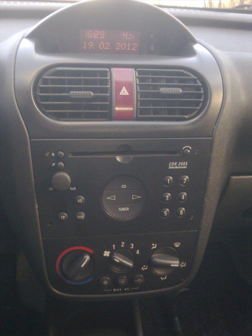 Opel Corsa C 1.7 DTI - Kontakt til aircon og recuklering billede 8