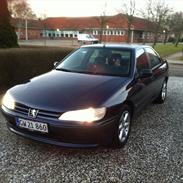 Peugeot 406