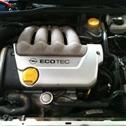 Opel Corsa b 1,4 16v