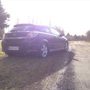 Opel Astra GTC TURBO