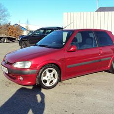 Peugeot 106 gti 16v 
