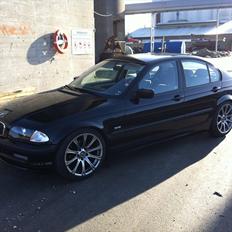 BMW 318I e46