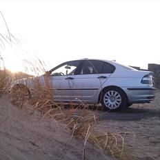 BMW e46 320d Totalskadet