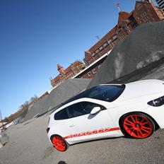 VW Scirocco 2,0 TDI DSG F1 Sport