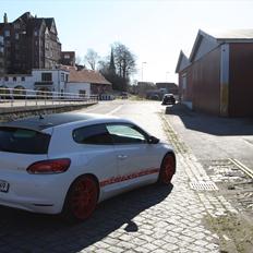 VW Scirocco 2,0 TDI DSG F1 Sport