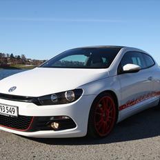 VW Scirocco 2,0 TDI DSG F1 Sport
