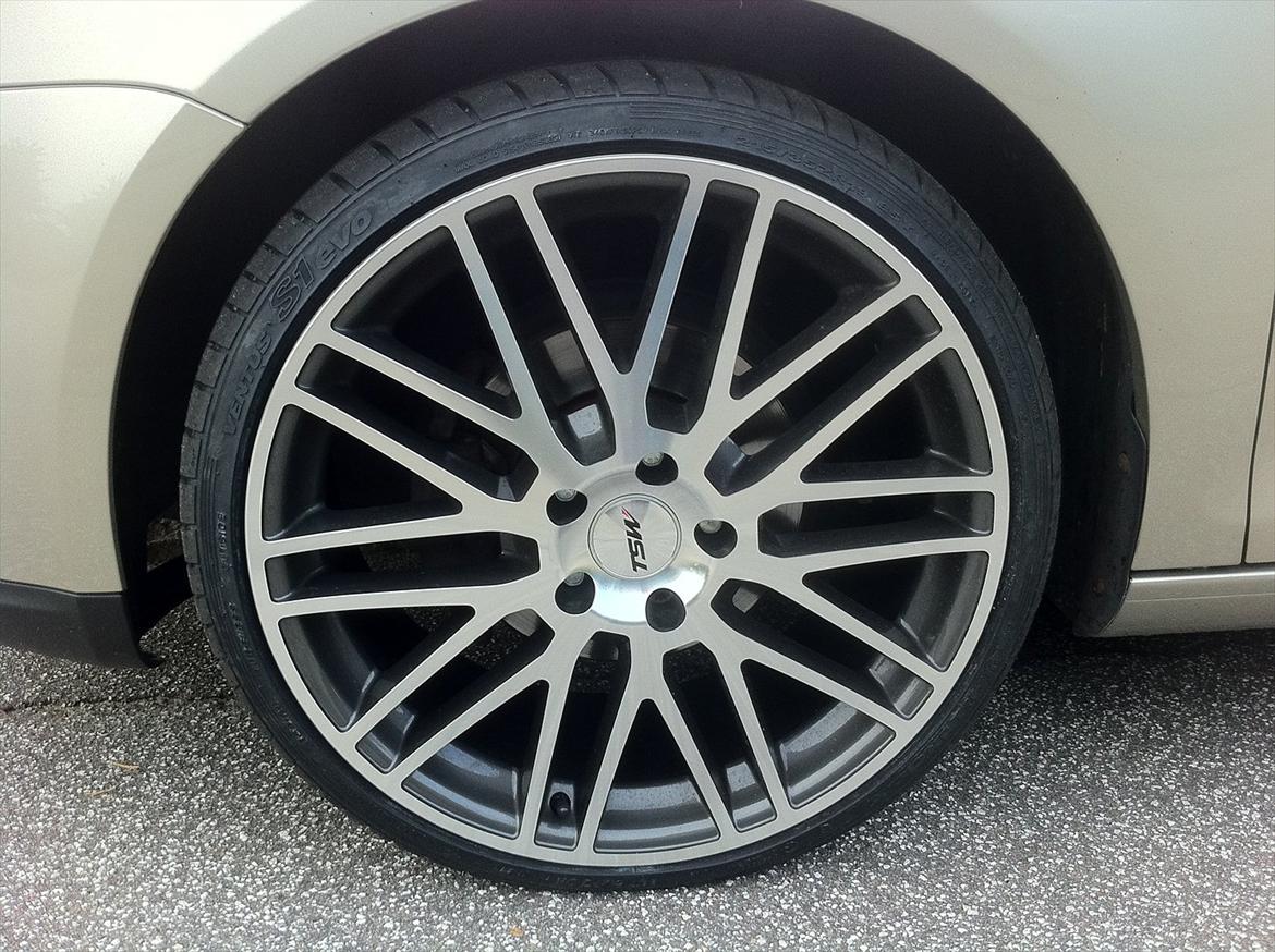 VW Golf 5 Variant sportline - TSW Croft 19" Hancook evo dæk billede 9