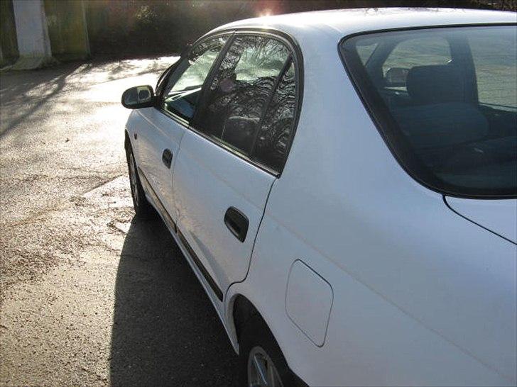 Toyota Carina E billede 9