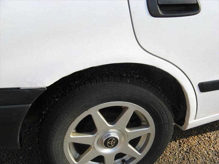 Toyota Carina E billede 13