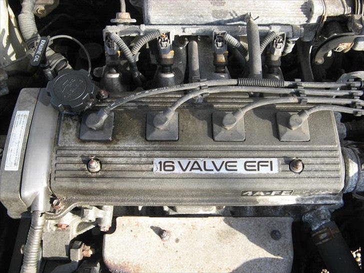 Toyota Carina E billede 20