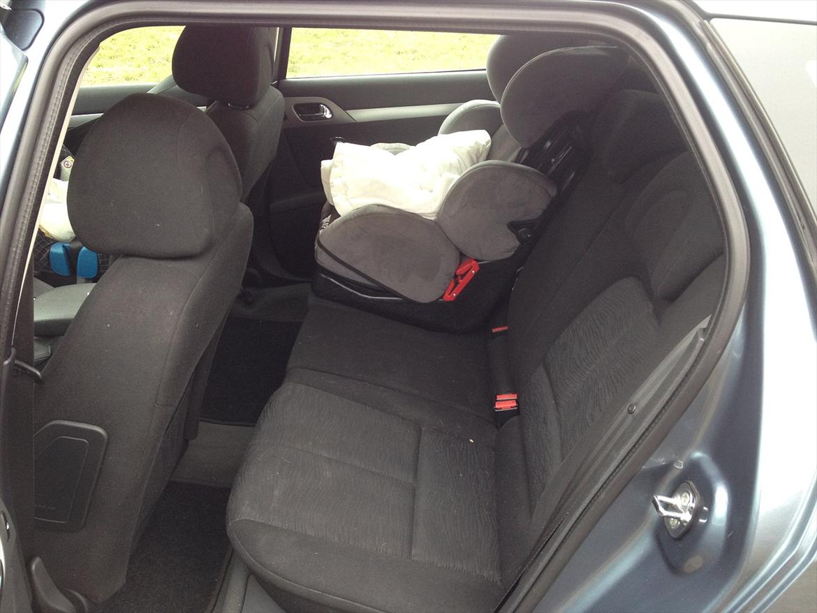 Peugeot 407 billede 11