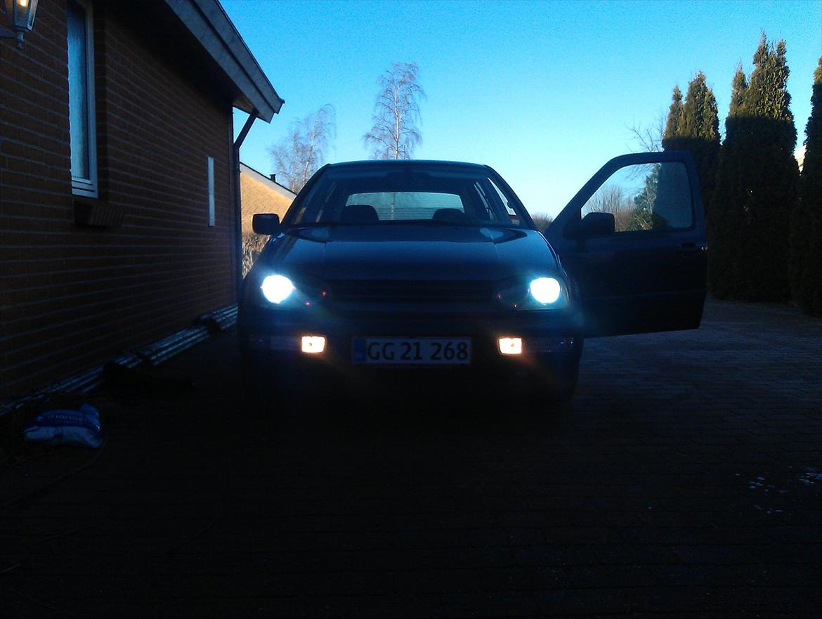 VW Golf 3 solgt;,( billede 2