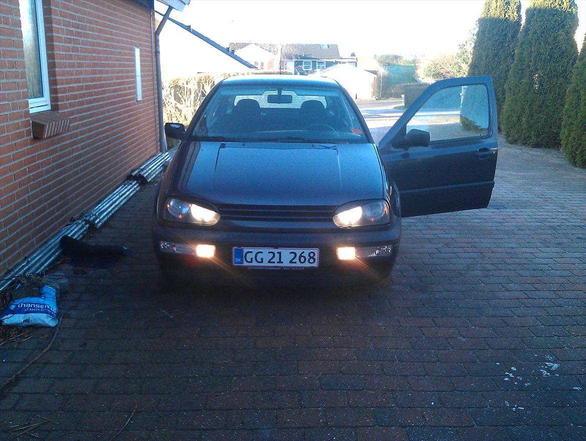 VW Golf 3 solgt;,( billede 3