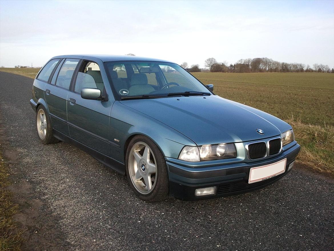 BMW E36 318i. billede 2