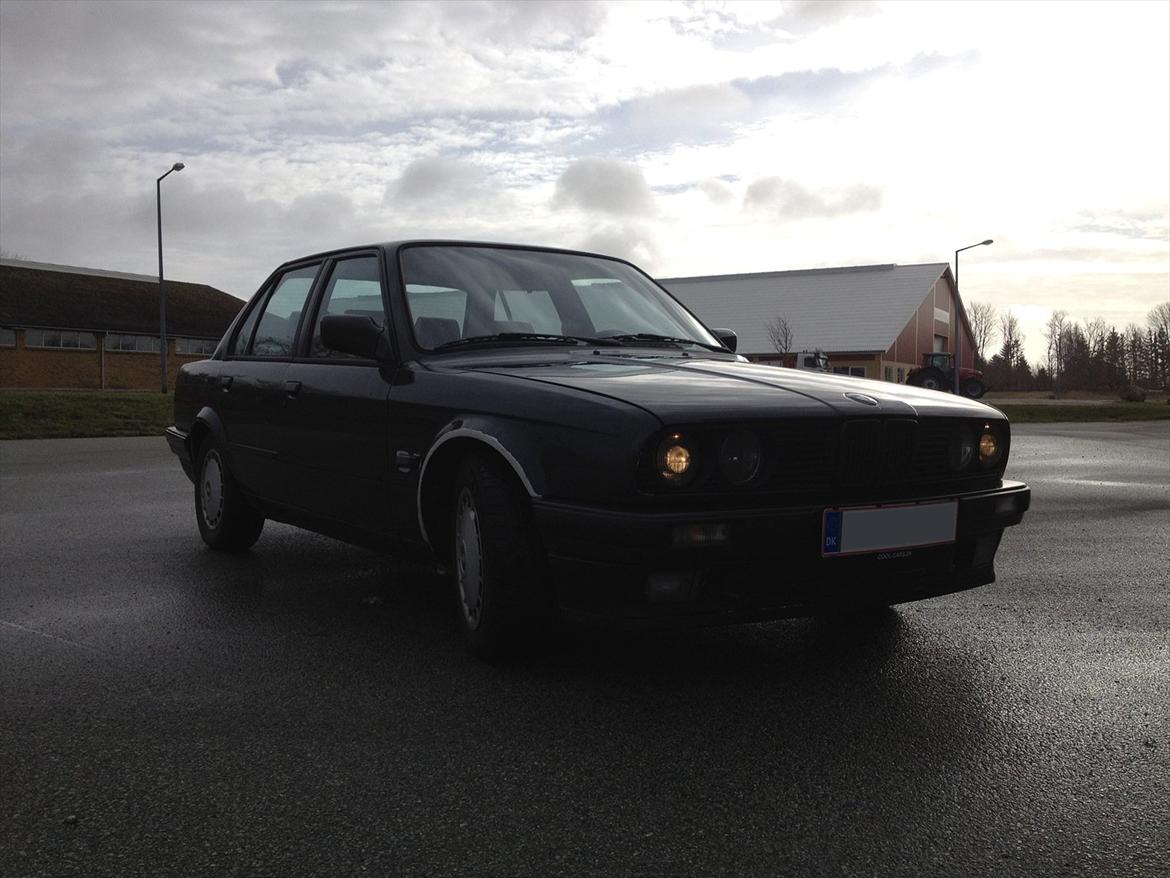 BMW E30 billede 6