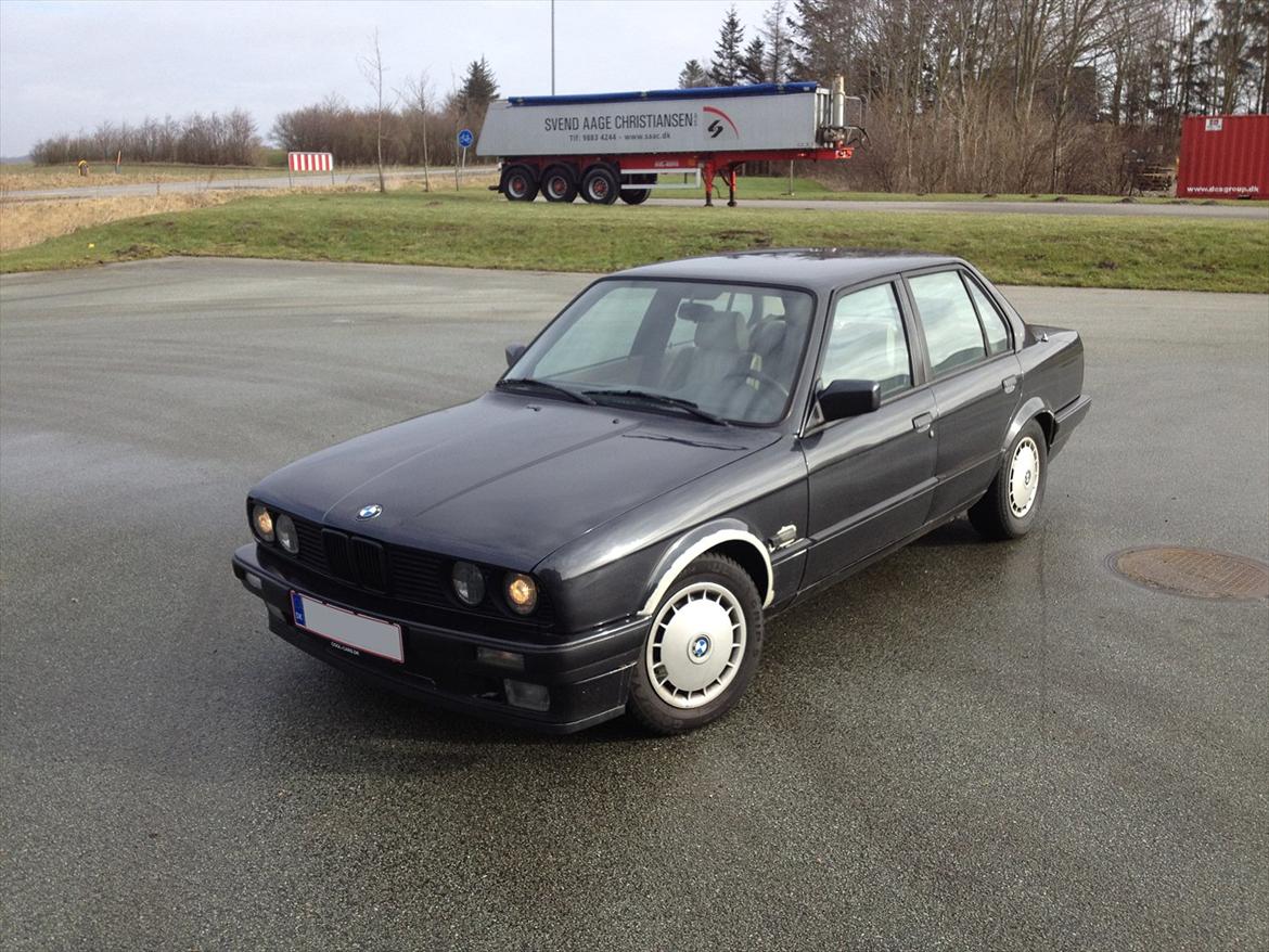 BMW E30 billede 7