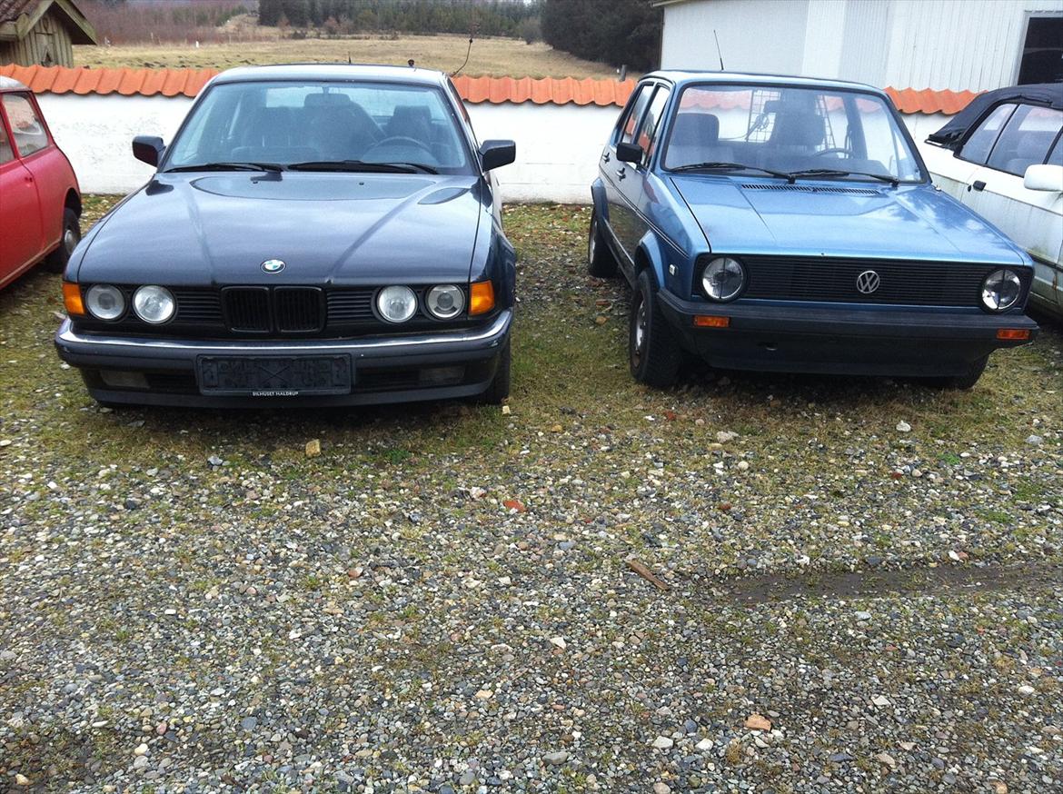 BMW 735I E32 Solgt - Sammen med min Golf billede 2
