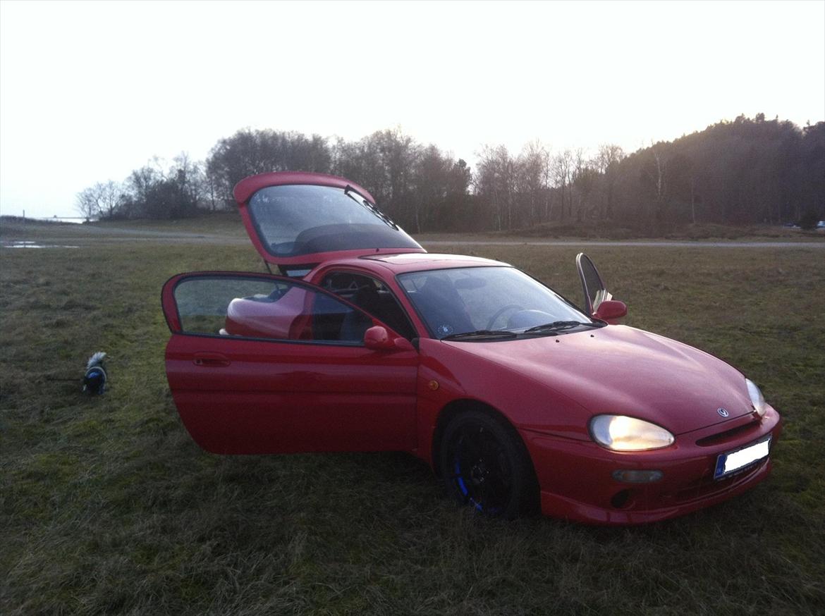 Mazda MX3 byttet billede 10