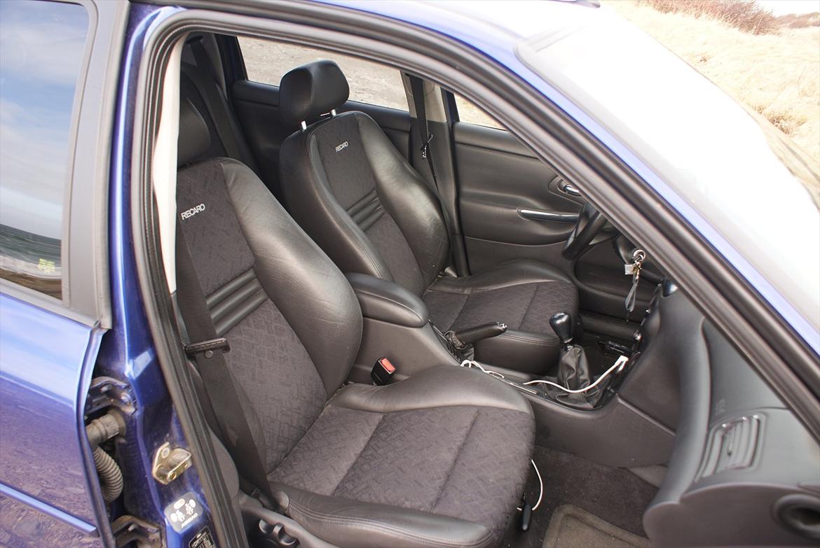 Ford Mondeo ST200 SOLGT billede 2