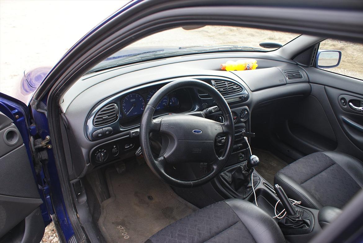 Ford Mondeo ST200 SOLGT billede 3