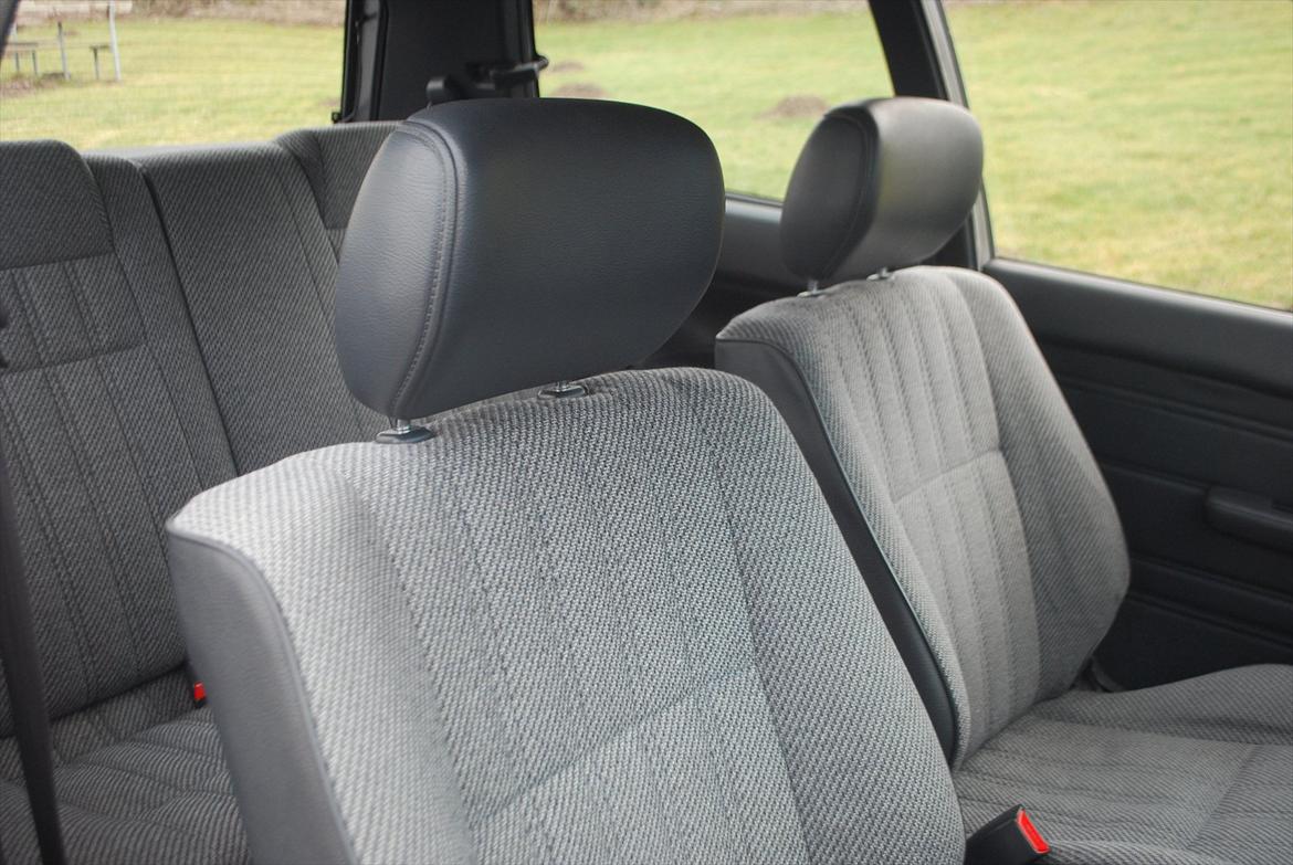 Toyota Corolla E90 [SOLGT] - Interiør, højre billede 14