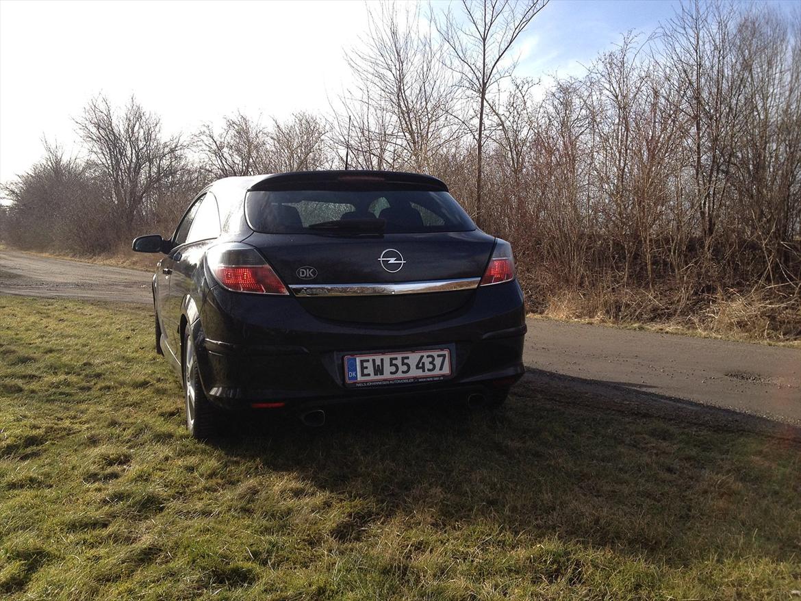 Opel Astra GTC TURBO billede 3