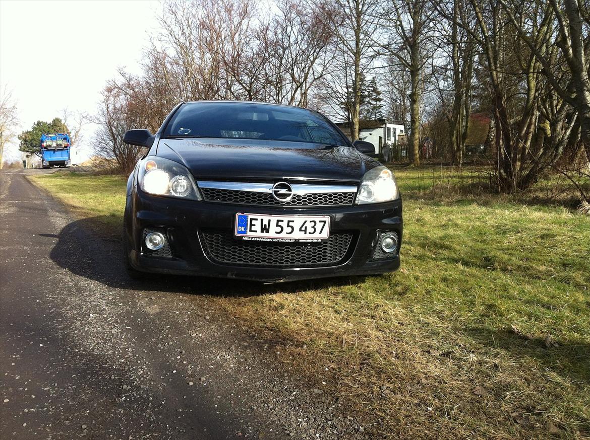 Opel Astra GTC TURBO billede 8