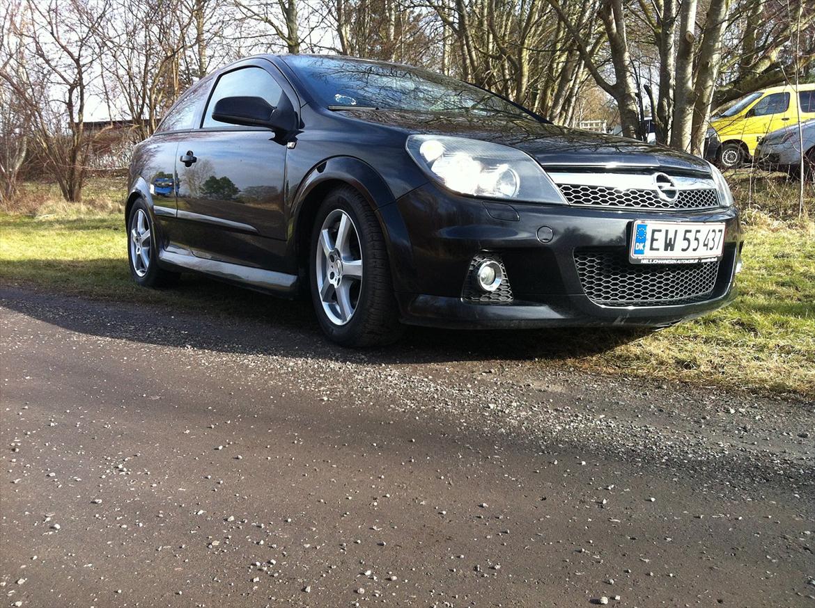 Opel Astra GTC TURBO billede 9