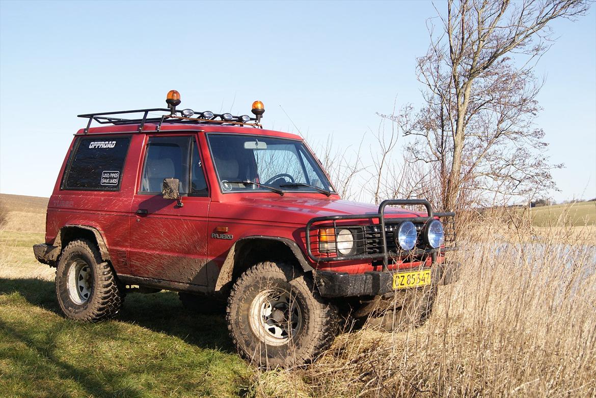 Mitsubishi Pajero 2.5 TD billede 2