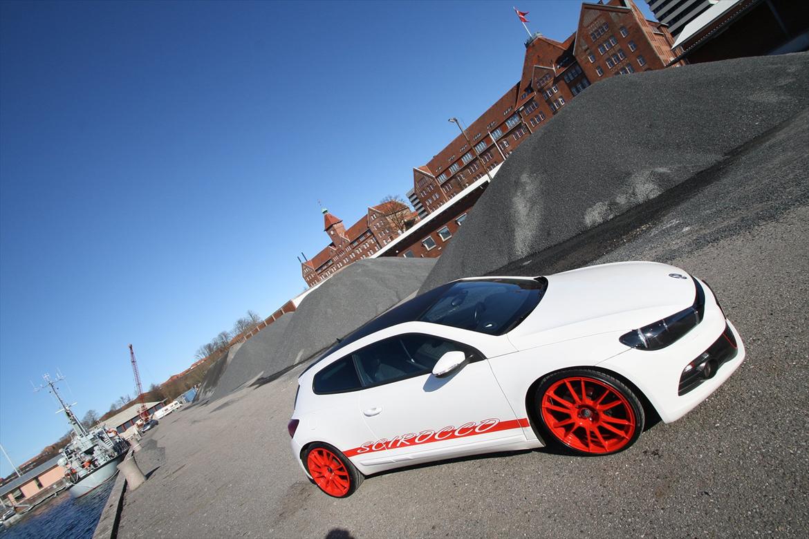 VW Scirocco 2,0 TDI DSG F1 Sport billede 1