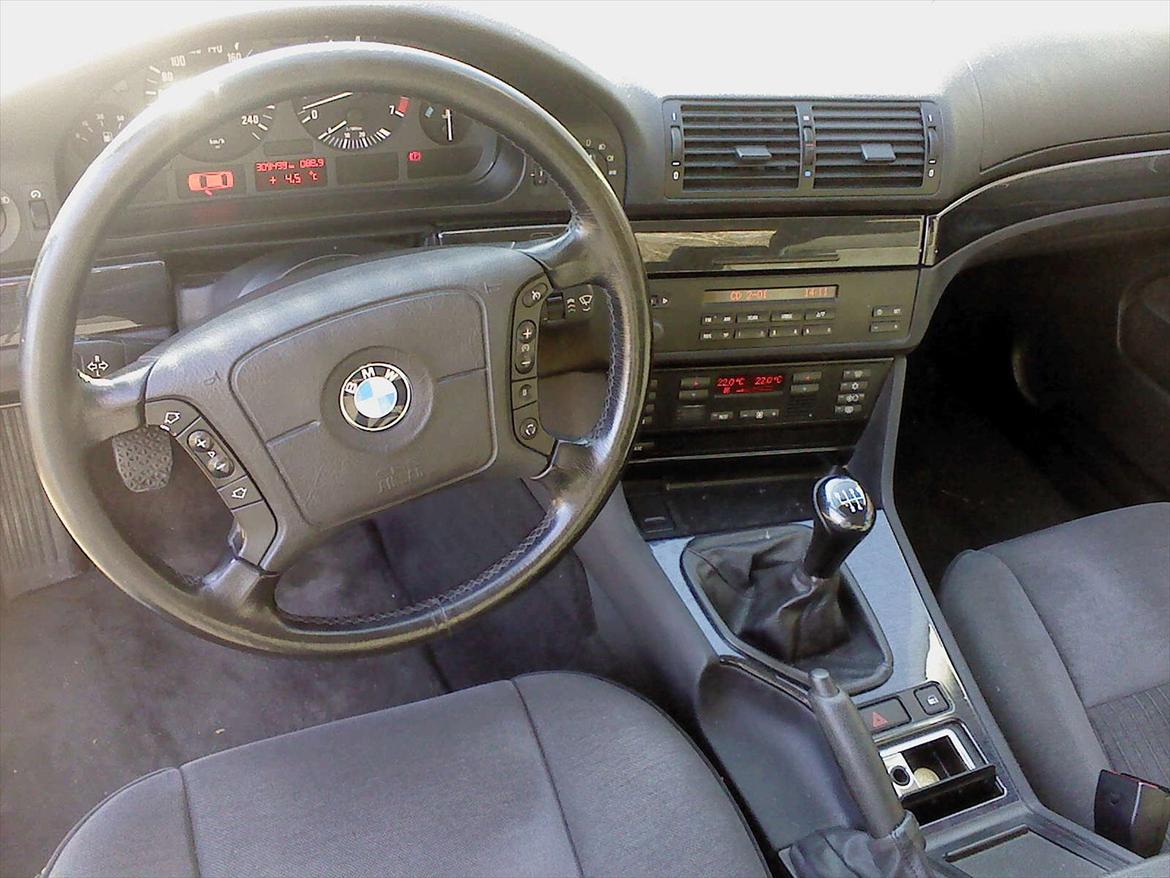BMW 523I e39*er  under kniven * billede 4