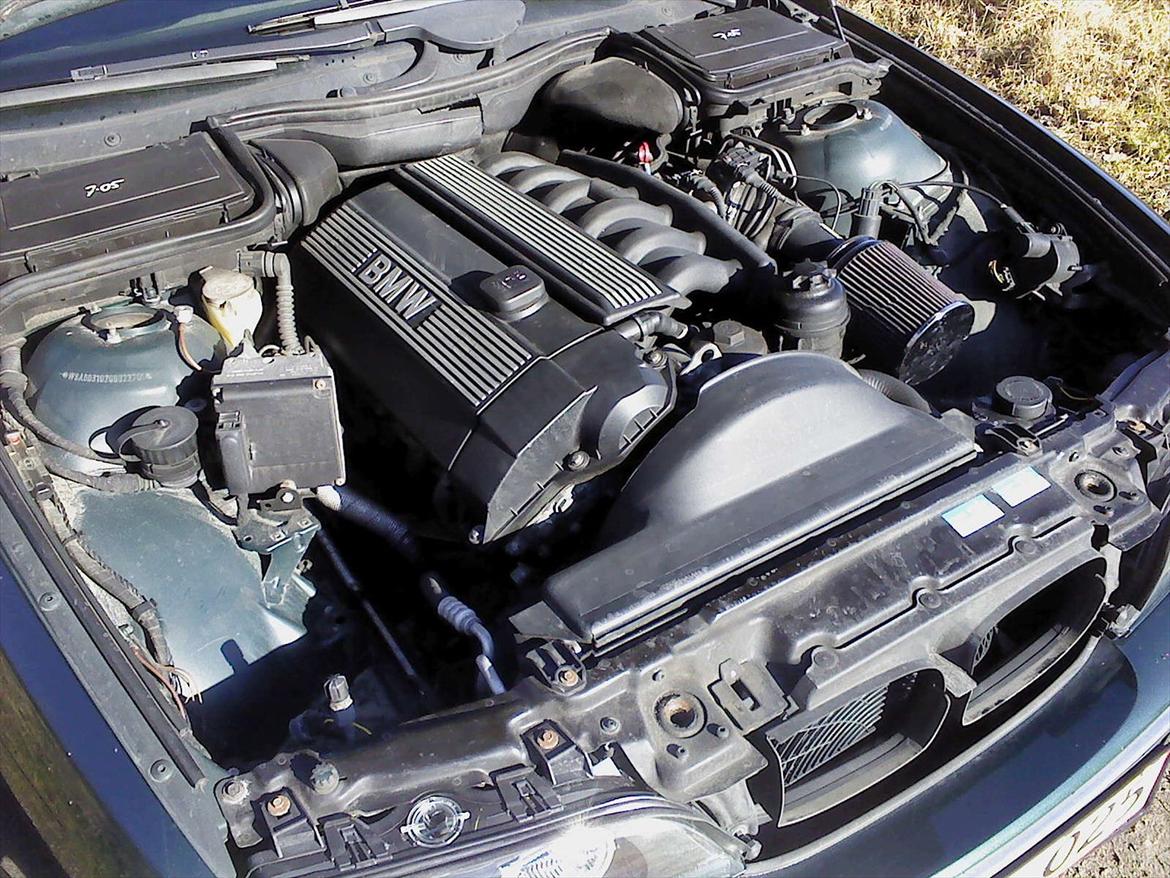 BMW 523I e39*er  under kniven * billede 7