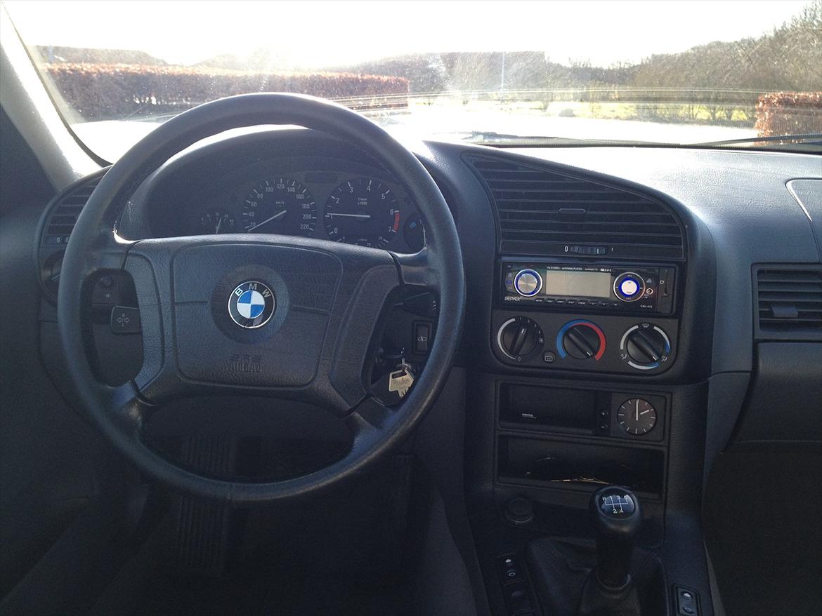 BMW 316i billede 14