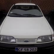 Ford Sierra 2.0 GLS