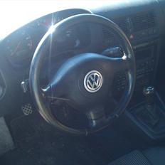 VW Golf IV GTI Highline solgt