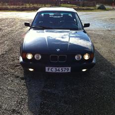 BMW 525i 24v (SOLGT)