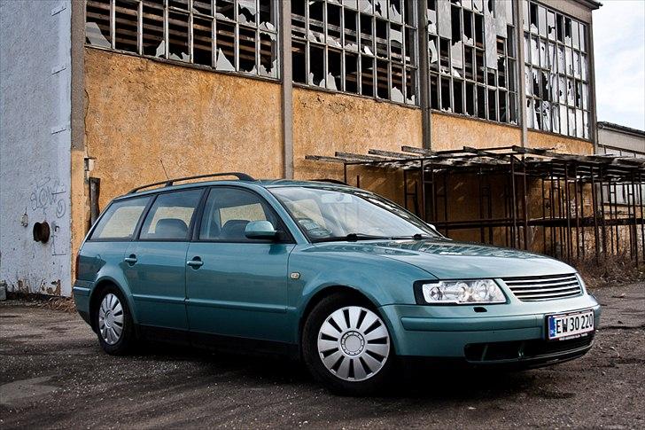 VW Passat Variant 2,5 TDI billede 1