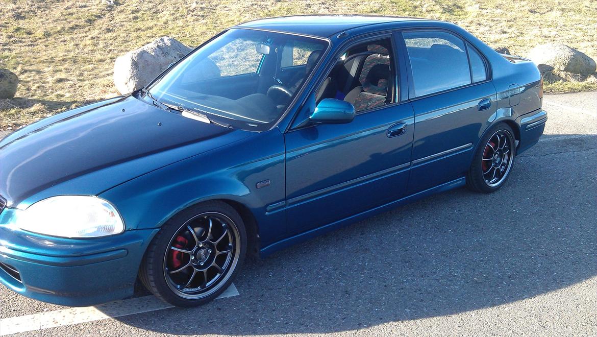 Honda civic VTI tidl bil billede 2