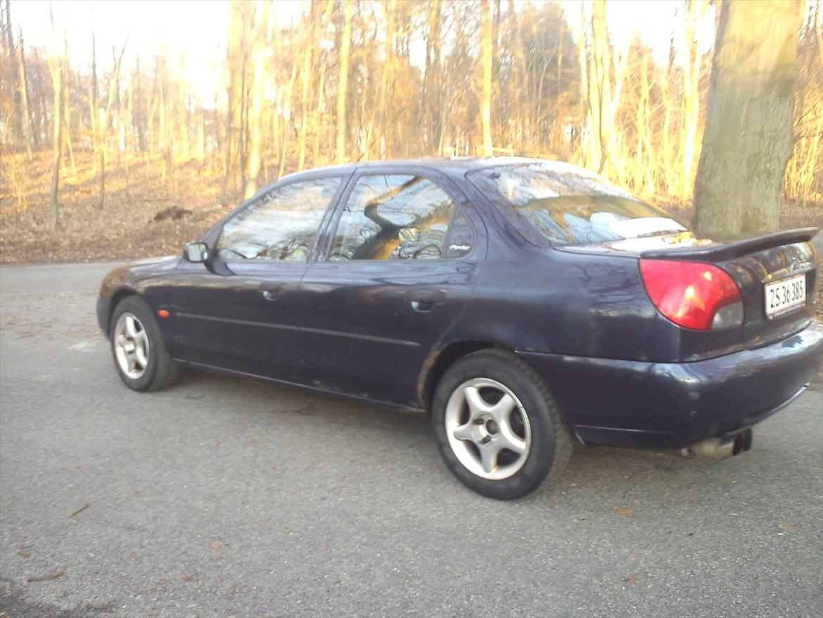 Ford Mondeo billede 2