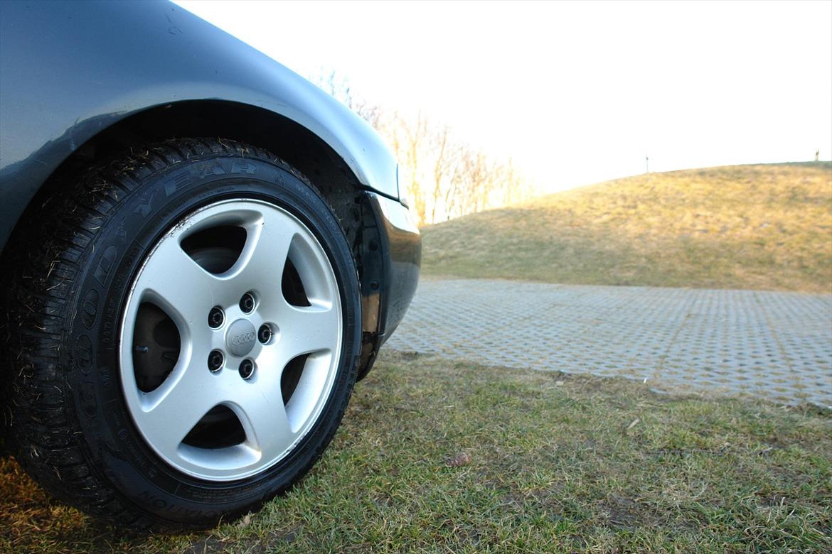 Audi A4 1.8 20VT billede 9