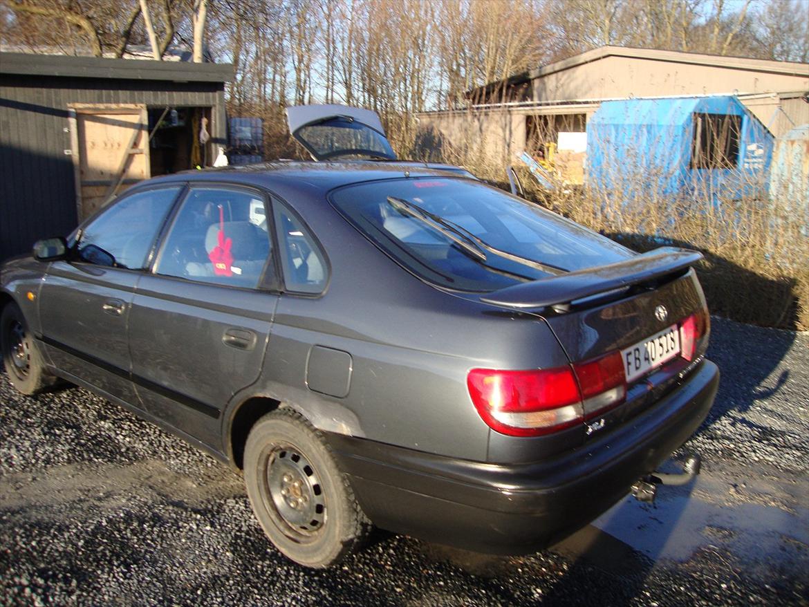 Toyota Carina E *SOLGT* billede 17