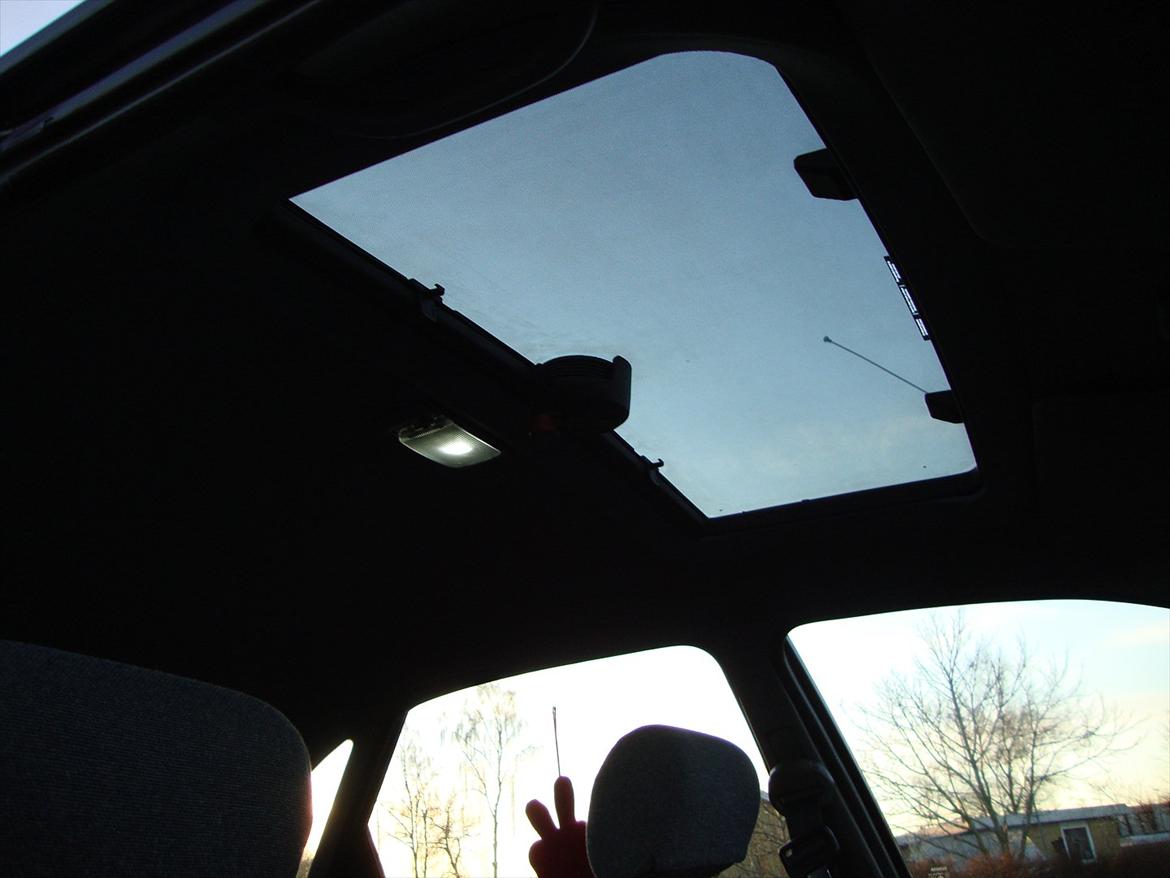 Toyota Carina E *SOLGT* billede 20