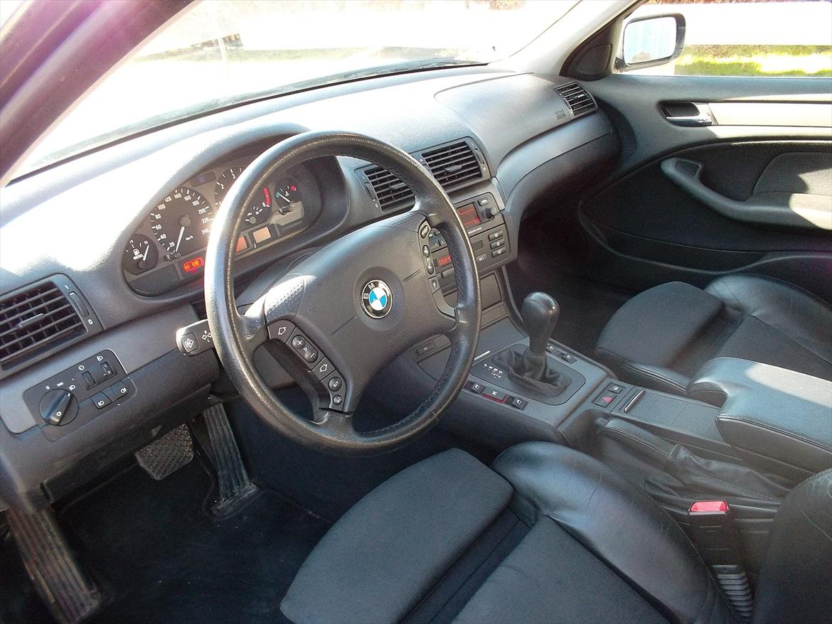 BMW 330d  E46 SOLGT billede 4