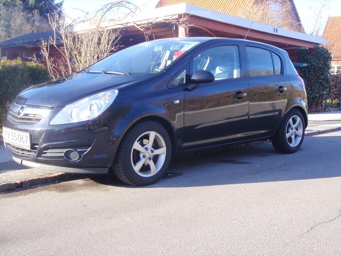 Opel Corsa D  billede 1