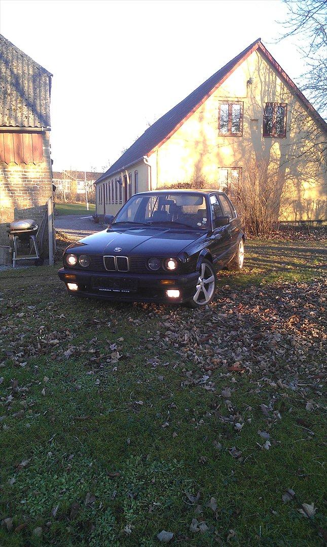 BMW E30 316i  billede 2